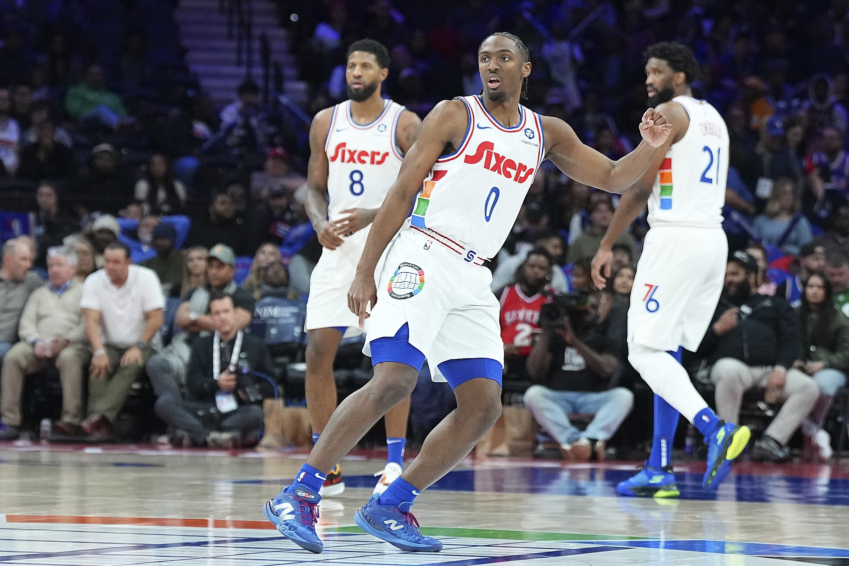 开云体育app下载-一个准得都没有？半场马克西12中3&amp;恩比德10中3&amp;乔治8中2