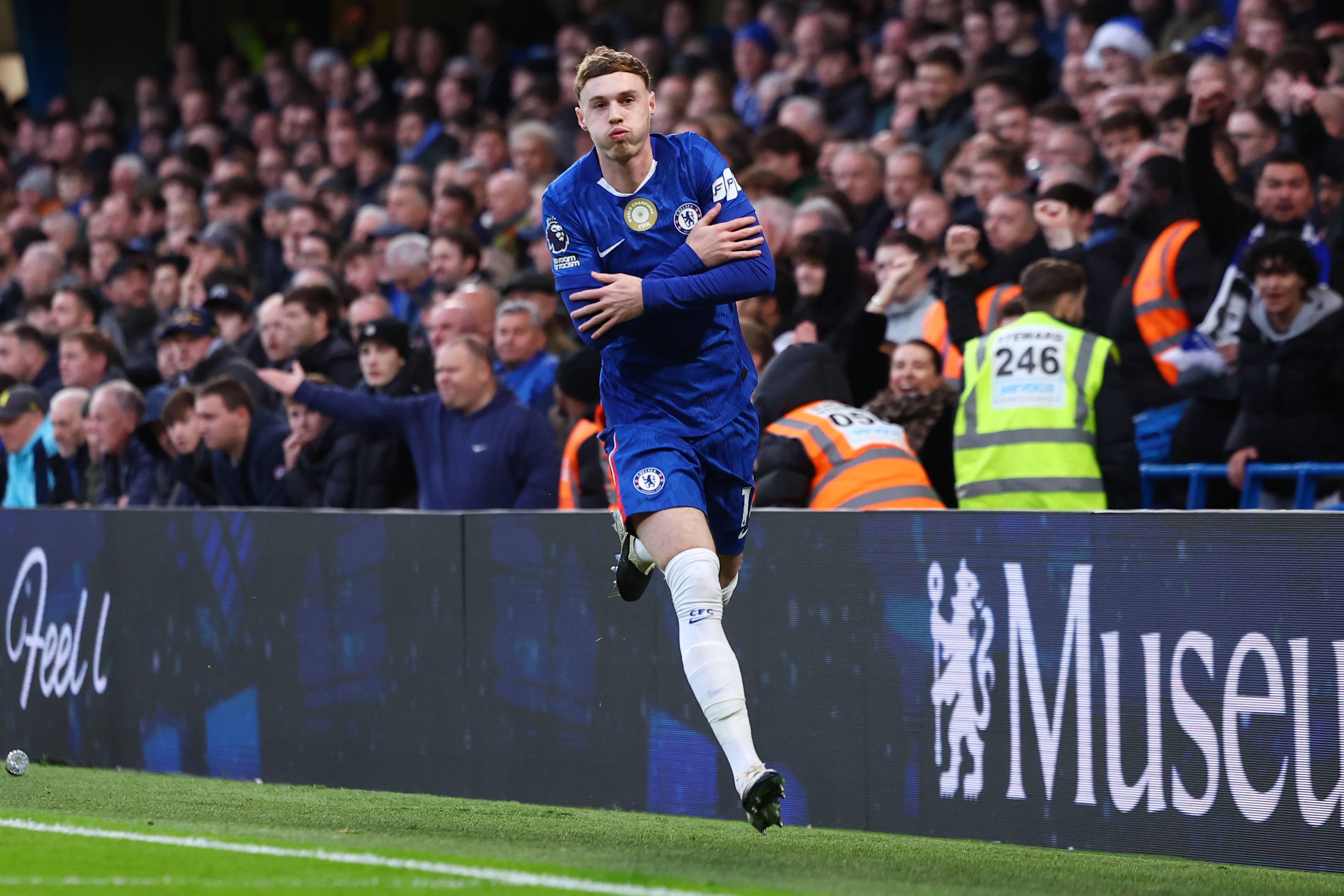 开云官方网-墨菲:帕尔默可能会转会到曼联,B费需要一个接班人